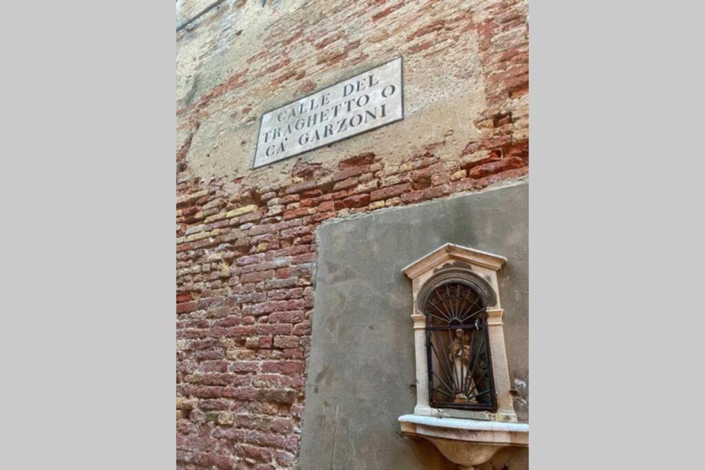 Apartamento The Glamour Of San Marco Venecia Exterior foto